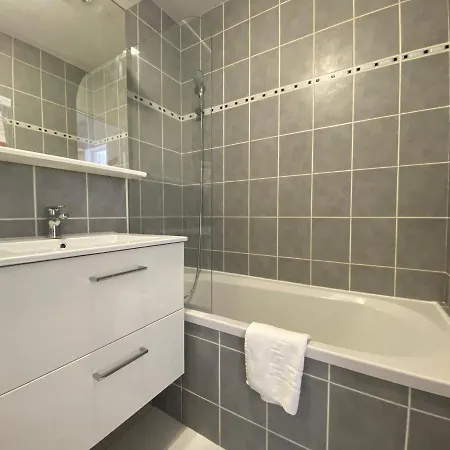 Renove A Tignes, Quartier Du Lavachet - 4 Pers., Balcon, Casier A - Fr-1-641-33 Tignes