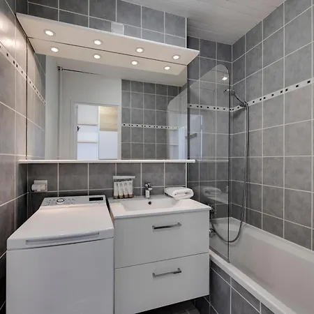 Apartment Renove A Tignes, Quartier Du Lavachet - 4 Pers., Balcon, Casier A - Fr-1-641-33